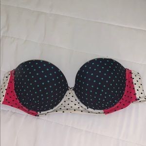 Strapless push up swimsuit top